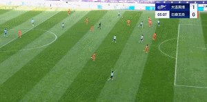 马莱莱.gif